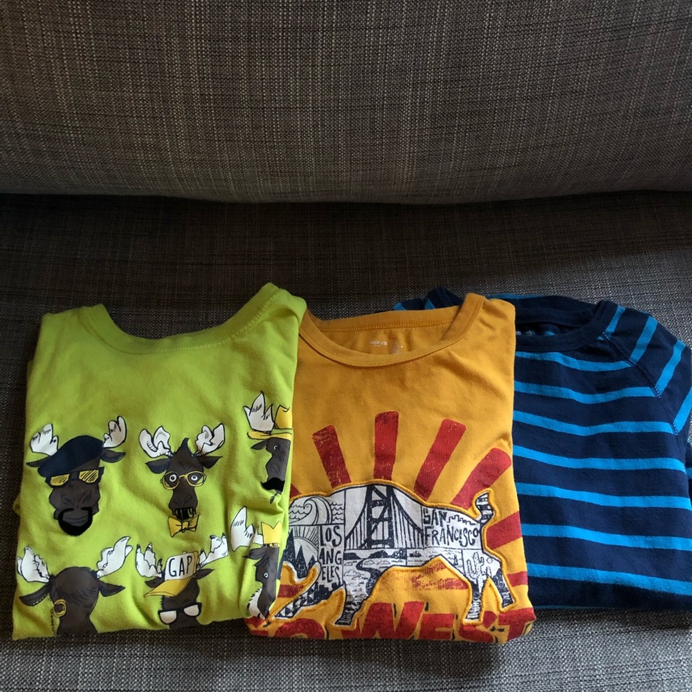 GAP kids set of 3 shirts size 10-11 boys